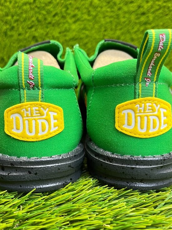 Hey Dude Wally Nascar Dale Earnhardt Jr Mens Size 8 Green Athletic Slip On Shoes main image 8